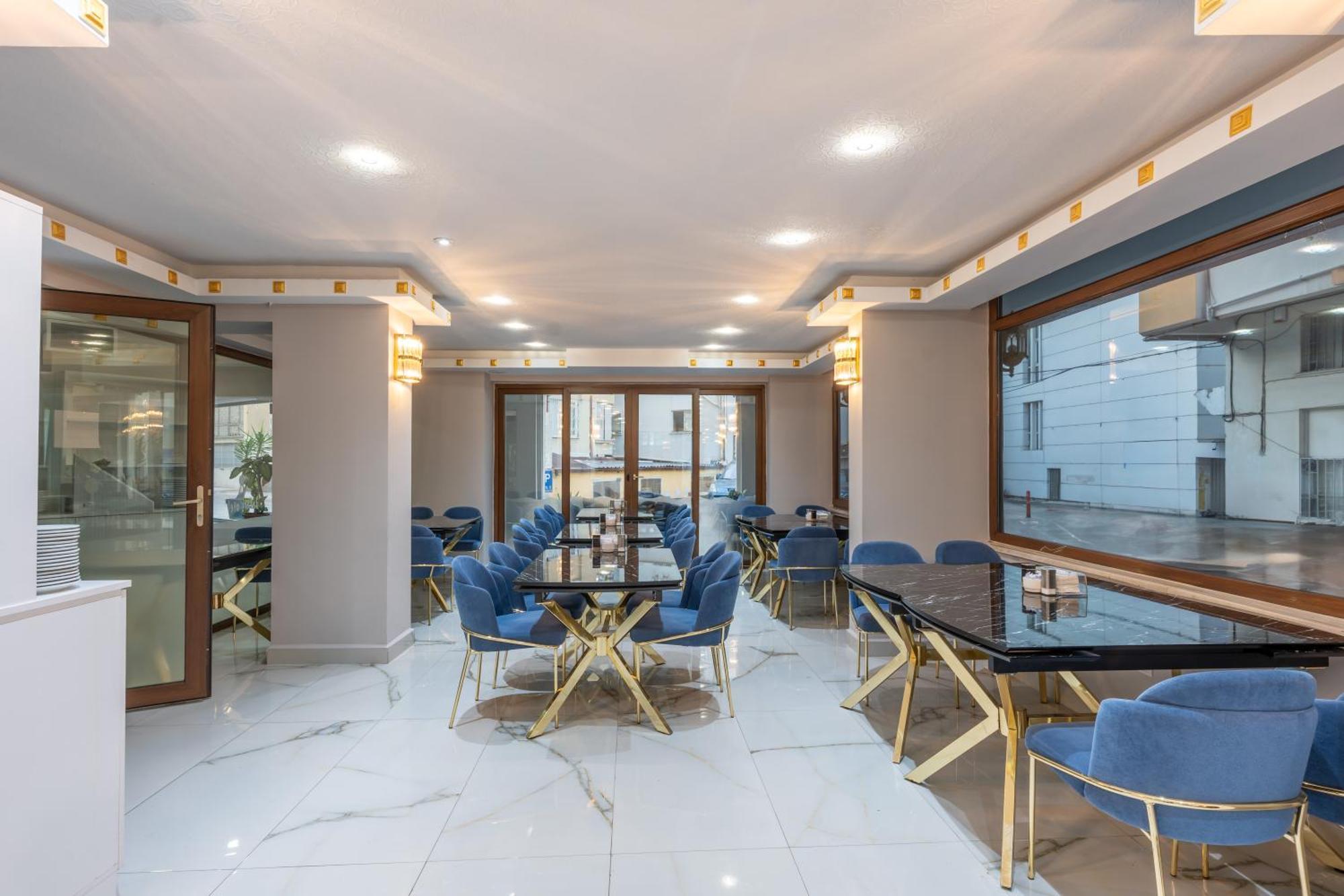 Safari Otel 3*